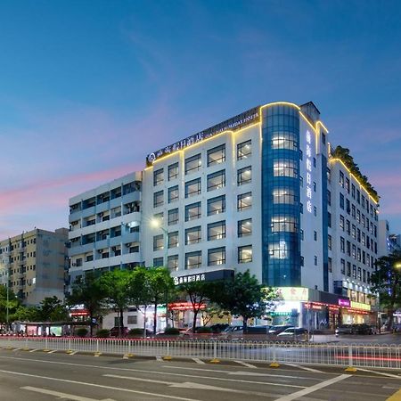 שנג'ן Qianhai Holiday Hotel מראה חיצוני תמונה