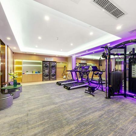 שנג'ן Qianhai Holiday Hotel מראה חיצוני תמונה