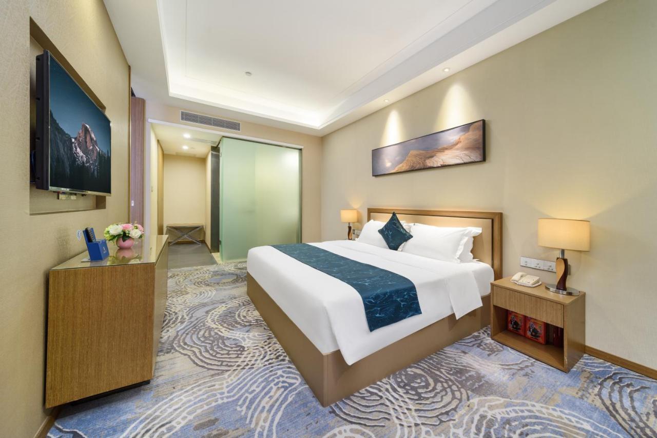 שנג'ן Qianhai Holiday Hotel מראה חיצוני תמונה