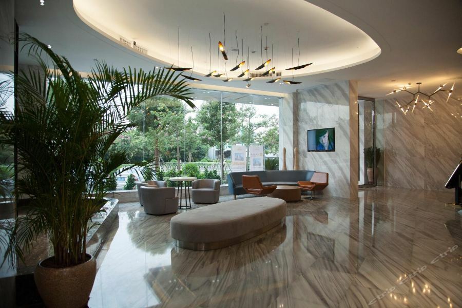 שנג'ן Qianhai Holiday Hotel מראה חיצוני תמונה